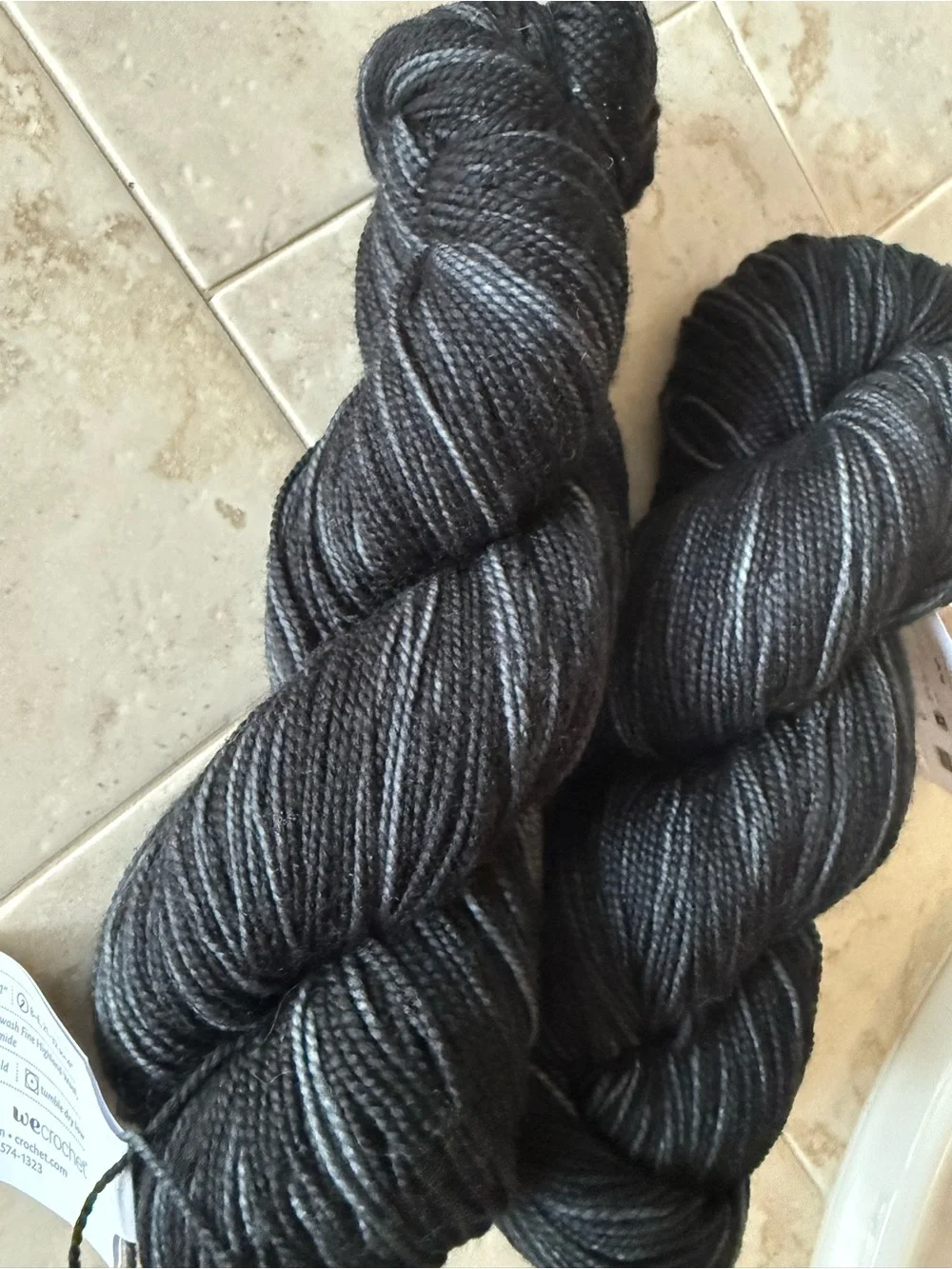 Hawthorne Fingering Weight Yarn - Black/Grey - Blackbird